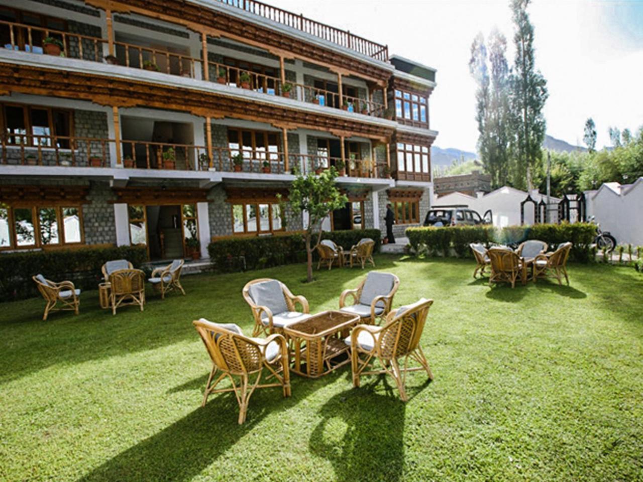 Hotel City Palace Leh Ngoại thất bức ảnh